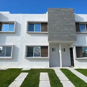  Apartamento Casa Completa, 3 Recamaras .